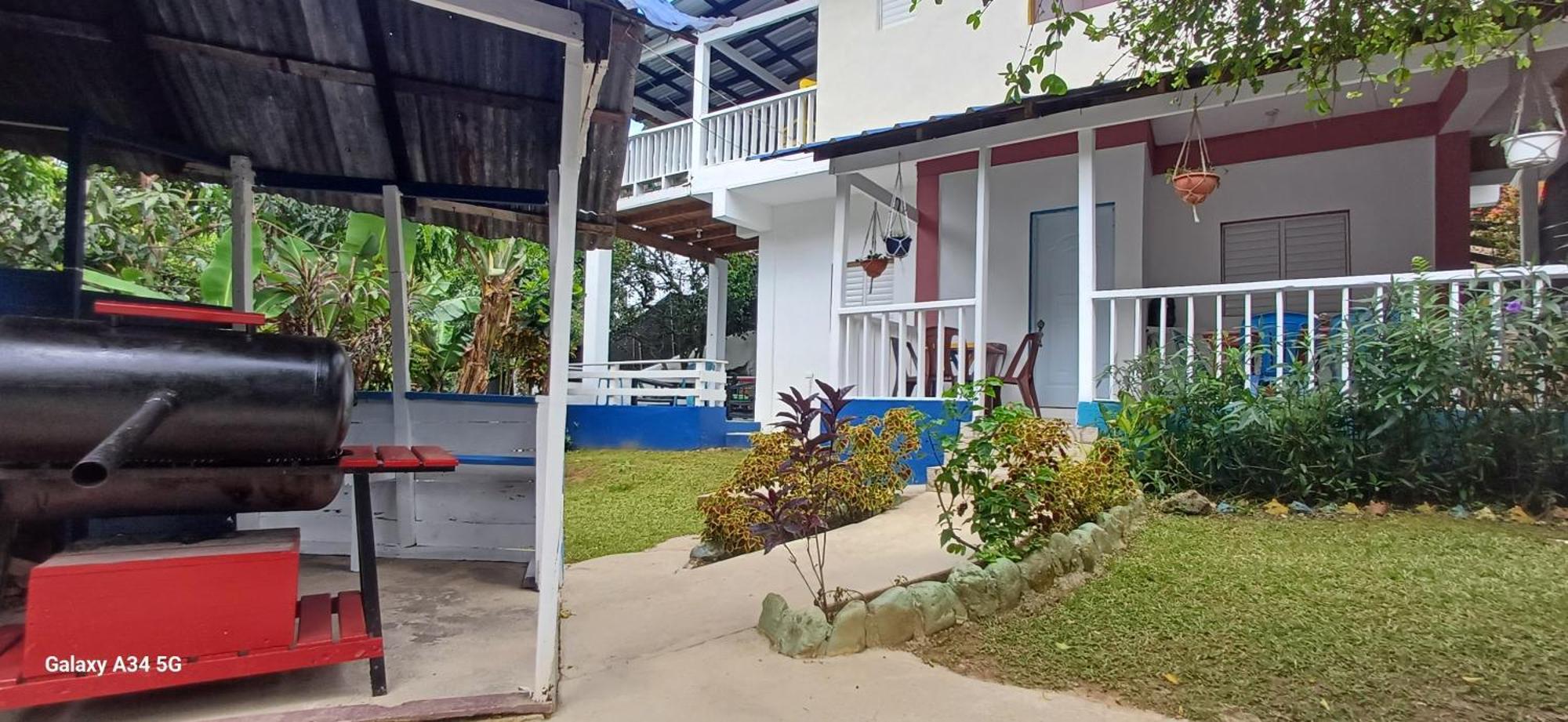 Cabana Vistas Del Bosque Jarabacoa Eksteriør billede
